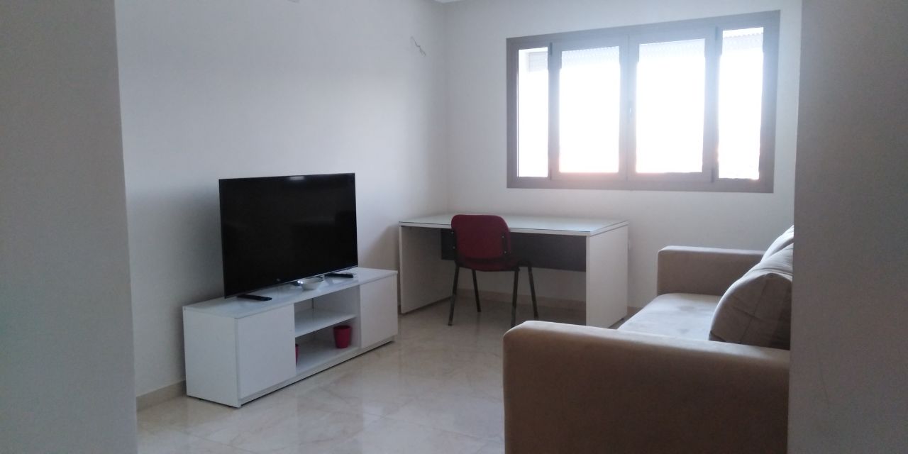 Location d'appartement 1 pièce à Coralia 6éme étage Oujda